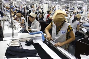 Nhiều doanh nghiệp dệt may có nhu cầu tăng khung giờ làm thêm lên hơn 300 giờ/năm.