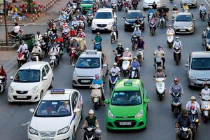 Doanh nghiệp taxi khẩn cầu một quy định mới