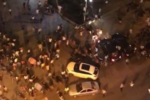 Vụ đâm xe nhằm vào quảng trường đông người ở Hồ Nam. (Ảnh: Weibo)