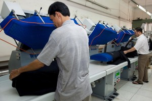 Dệt may xuất khẩu của Việt Nam có cơ hội gia tăng xuất khẩu sang Mỹ khi cuộc chiến thương mại Mỹ-Trung tiếp tục leo thang.