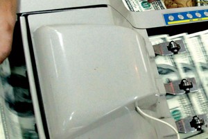 ADB: Việt Nam cần linh hoạt tỷ giá để duy trì cạnh tranh xuất khẩu 