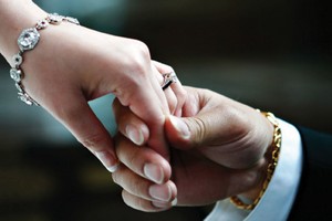 Chọn ngày cho hôn sự