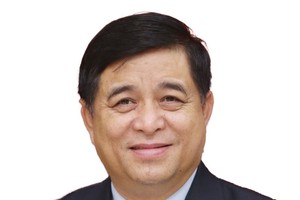 Bộ trưởng Bộ Kế hoạch và Đầu tư Nguyễn Chí Dũng.