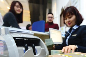 Ngân hàng tung chiêu đón nhu cầu vốn cuối năm
