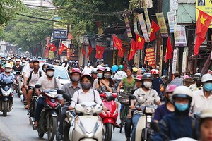 Hướng tuyến của đoạn đường Hoàng Cầu - Voi Phục chạy song song với đường Đê La Thành. Ảnh: Ngọc Thành.