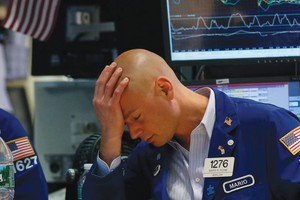 Chứng khoán Mỹ: Sóng gió còn ở phía trước