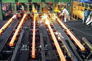 Nhà máy thép Việt - Trung có tên trong 2 dự án thuộc 12 dự án thua lỗ, kém hiệu quả ngành Công Thương đã sản xuất, kinh doanh có lãi.