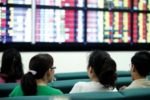 Tổ chức hội thảo góp ý Luật Chứng khoán sửa đổi