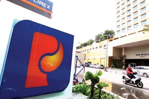 Petrolimex (PLX) duy trì tăng trưởng 2 con số