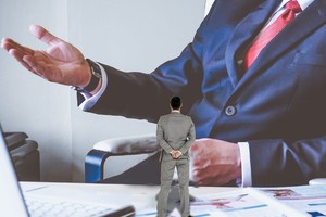 Xây lắp Sông Đà (SDD) bán tài sản, cổ đông phản đối, Chủ tịch phớt lờ