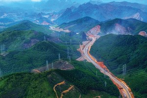 Khát vọng huy động vốn cho phát triển xanh