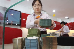 Trích lập dự phòng rủi ro còn tăng mạnh 