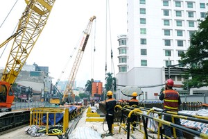 Kỹ sư, công nhân FECON bận rộn với một loạt công trình mới.