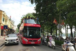 Hà Nội miễn phí tất cả xe buýt cho phóng viên nước ngoài tác nghiệp trong Hội nghị thượng đỉnh Mỹ - Triều.