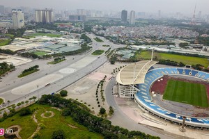 Toàn cảnh lô đất ở Mỹ Đình nơi Hà Nội chuẩn bị xây dựng trường đua F1. Ảnh: Việt Linh.