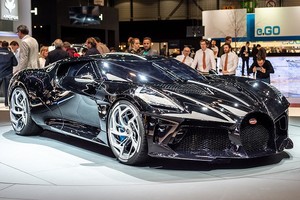 Chiếc xe đắt giá nhất thế giới là Bugatti La voiture Noire tại triển lãm xe hơi Geneva.