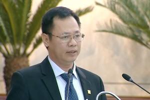 Ông Vũ Quang Hùng - Giám đốc Sở Xây dựng TP Đà Nẵng vừa nhận quyết định điều động giữ chức Bí thư Quận uỷ Liên Chiểu.