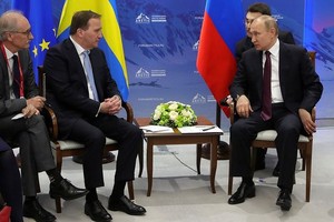 Tổng thống Nga Vladimir Putin đã có cuộc gặp với Thủ tướng Thụy Điển Stefan Leven ngày 9/4. (Ảnh:  Kremlin).