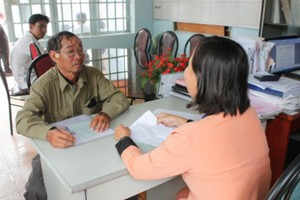 Cán bộ giải quyết tố cáo bị cách chức nếu không bảo vệ người tố cáo