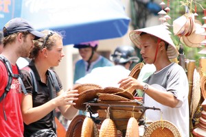 Vì sao khi xin visa phải mua bảo hiểm?