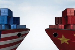 Mỹ đánh thuế hàng hóa Trung Quốc: Ai phải chịu chi nhiều hơn?