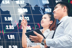 Phát hành trái phiếu, doanh nghiệp tận dụng cơ hội huy động vốn