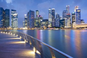 Tại sao nền kinh tế của Singapore lại xuống dốc?