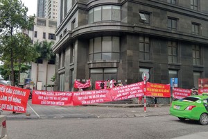 Coma 18 chưa bàn giao sổ hồng và quỹ bảo trì cho cư dân tòa nhà Westa với lý do "không có tiền".