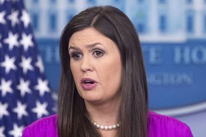 Thư ký báo chí Nhà Trắng Sarah Sanders (Ảnh: EPA).