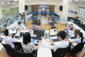 Quốc hội sốt ruột khi thị trường chứng khoán chậm lớn