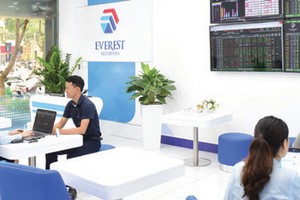 Chứng khoán Everest (EVS): Lợi nhuận 6 tháng giảm hơn 88%