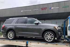 Ford Expedition có kích thước lớn nhất trong dòng xe SUV của Ford.