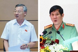 Từ trái qua, ông Hồ Văn Năm - Trưởng Ban Nội chính tỉnh Đồng Nai và ông Huỳnh Tiến Mạnh - Giám đốc Công an tỉnh này.