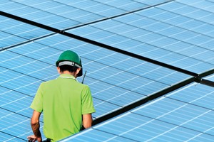 Các nhà đầu tư điện mặt trời kỳ vọng EVN sẽ công bố bảng tính giá điện trong giai đoạn 3 - 5 năm.