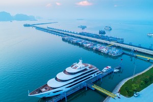 Cảng tàu quốc tế Hạ Long - Biểu tượng mới của du lịch.