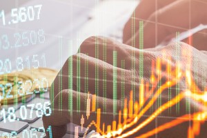 Doanh nghiệp niêm yết đẩy mạnh tái cơ cấu vào cuối năm