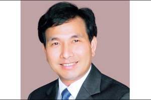 Ông Lưu Văn Bản.