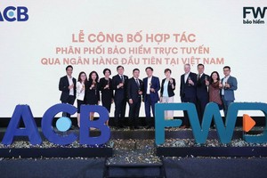 Lễ công bố hợp tác e-bancassurance đầu tiên tại Việt Nam giữa ACB và FWD ngày 12/12/2019 tại TP.HCM.