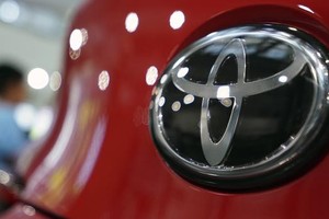 Toyota sẽ đưa công nghệ tự lái vào các mẫu xe thương mại. Ảnh: AFP