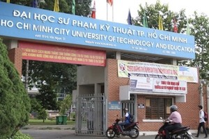 Trường ĐH Sư phạm Kỹ thuật TPHCM chi thưởng Tết cao nhất gần 70 triệu đồng/người.