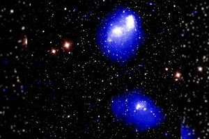 NASA chụp hình 4 cụm thiên hà sắp đâm vào nhau