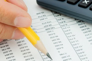 Thủ tướng yêu cầu kiểm tra, đánh giá hiện tượng “nhào nặn” thông tin tài chính