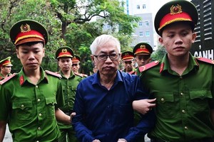 Cựu CEO DongA Bank sa lầy tại dự án “khủng”