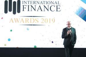 Chứng khoán Bảo Việt đón nhận 2 giải thưởng quốc tế