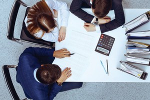 Chế tài nhẹ, kiểm toán viên “nhờn luật“