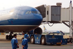 Vietnam Airlines dự kiến lỗ 4.300 tỷ đồng 