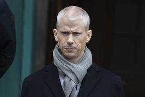 Hàng loạt chính trị gia phương Tây dương tính với SARS-CoV-2