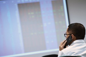 Ứng xử thế nào với tài khoản thời Covid-19?