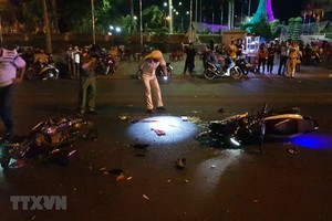 Hiện trường vụ tai nạn. (Ảnh: Đậu Tất Thành/TTXVN).