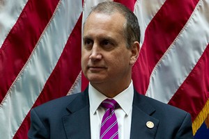 Nghị sĩ Mario Diaz-Balart tại một sự kiện ở Washington tháng 12/2018. Ảnh: AP.